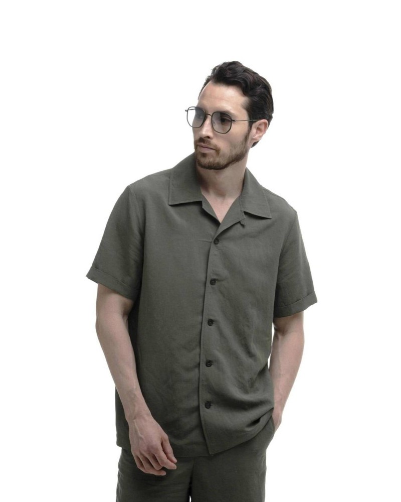 Рубашка из льна с коротким рукавом